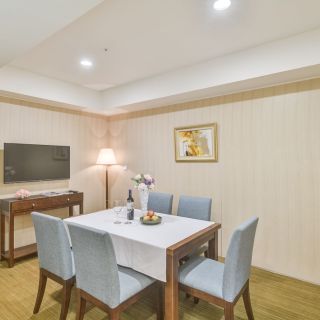 LINE_ALBUM_220621_55